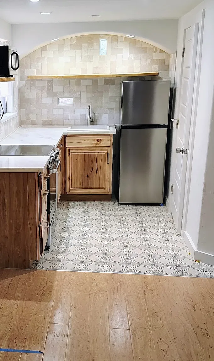 1 bed, 400 sqft, $1,000 — Photo 1