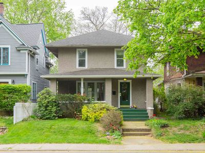 1025 Riverside Dr, South Bend, IN, 46616