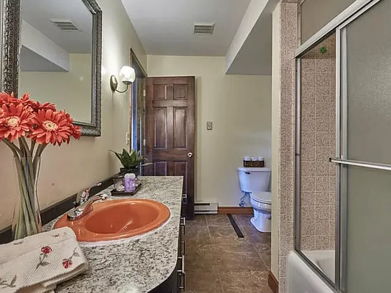 233 Alpine Dr — Photo 11