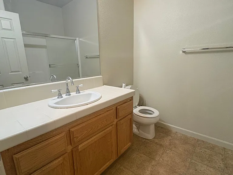 614 Mosburg Loop — Photo 17