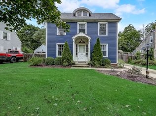 323 N Jefferson St, Batavia, IL
