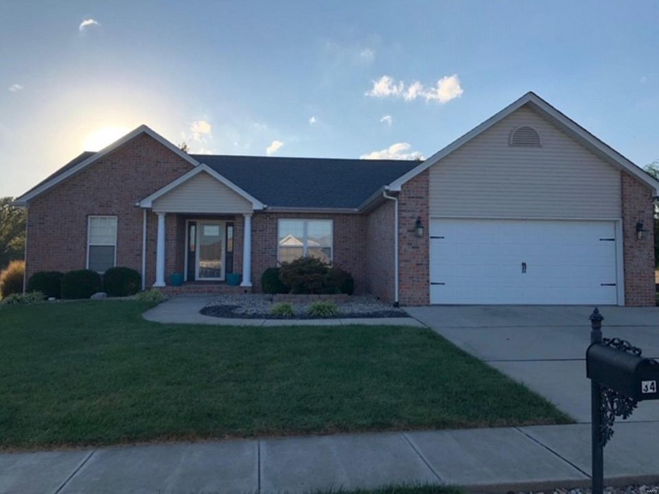 1st image of 34 Oakshire Dr W