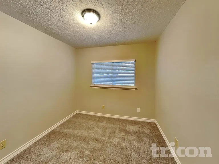 9503 Arcade Rdg — Photo 10
