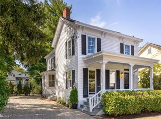 12 Chestnut St, Princeton, NJ 08542