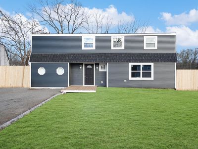 17 Imperial Drive, Selden, NY, 11784