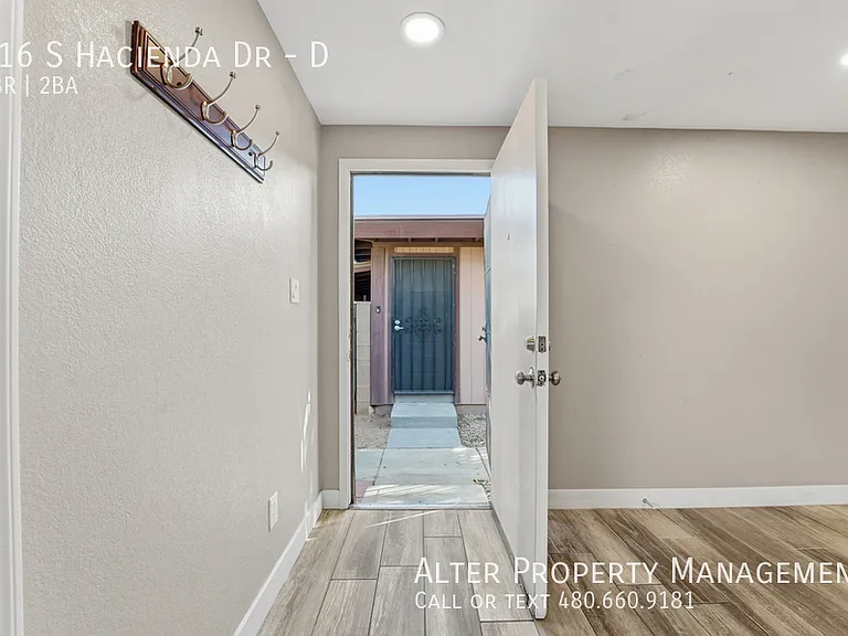 916 S Hacienda Dr #D — Photo 16