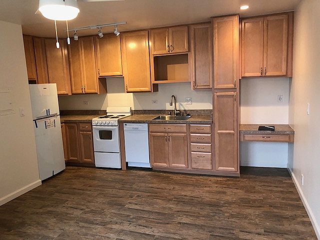 1st image of 350 Ellwood Beach Dr APT 14