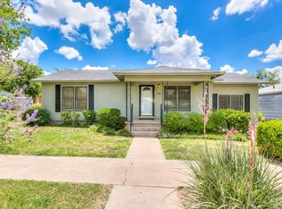 1305 N 5th St, Ballinger, TX 76821