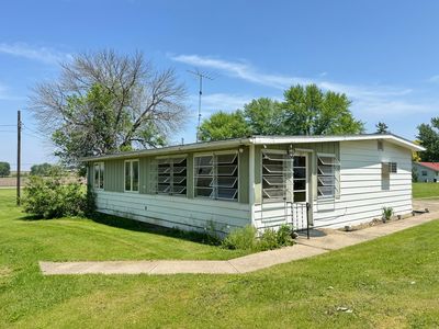 210 N Main St, Sheffield, IL, 61361