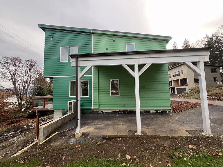 233 NW Byrkett Pl — Photo 26