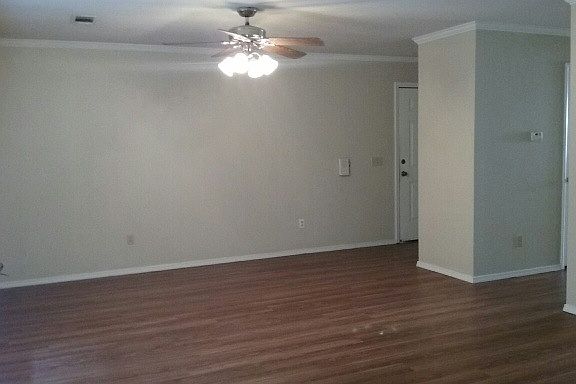 3rd image of 2415 W C St