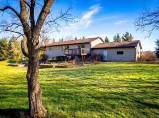 1062 Tanney Ln, Hudson, WI 54016