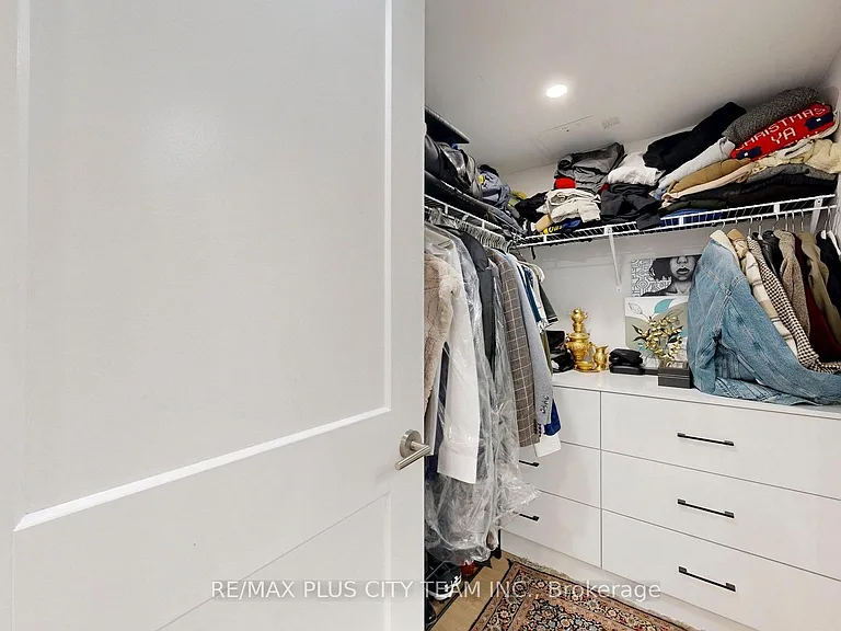 485 Logan Ave #209 — Photo 14
