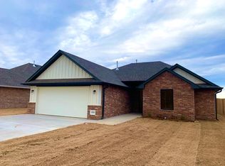 2020 N Grandview St, Stillwater, OK 74075