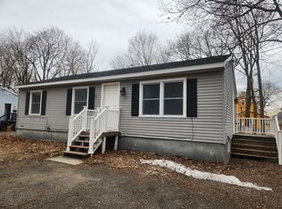 56 Brattle St, Athol, MA 01331