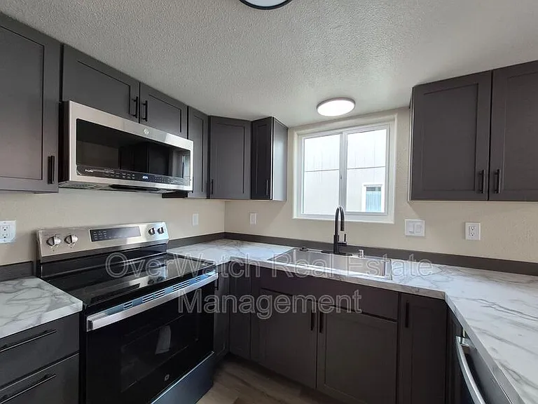 2640 E Haven Cir — Photo 4