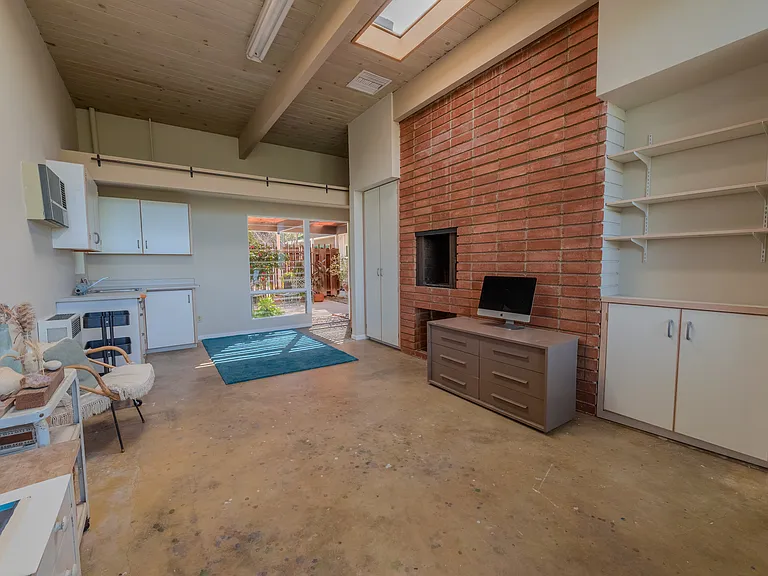 16703 Alginet Pl — Photo 33