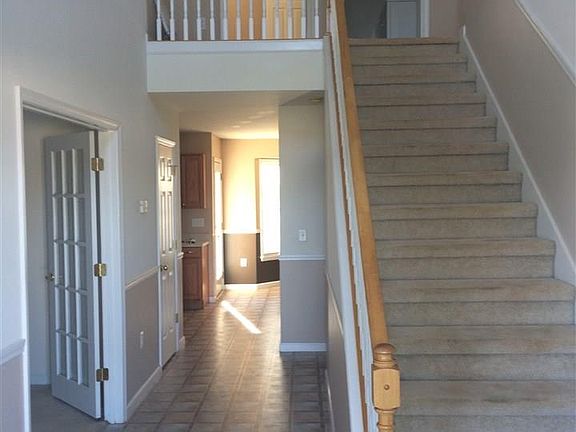 5th image of 101 Skilton Dr