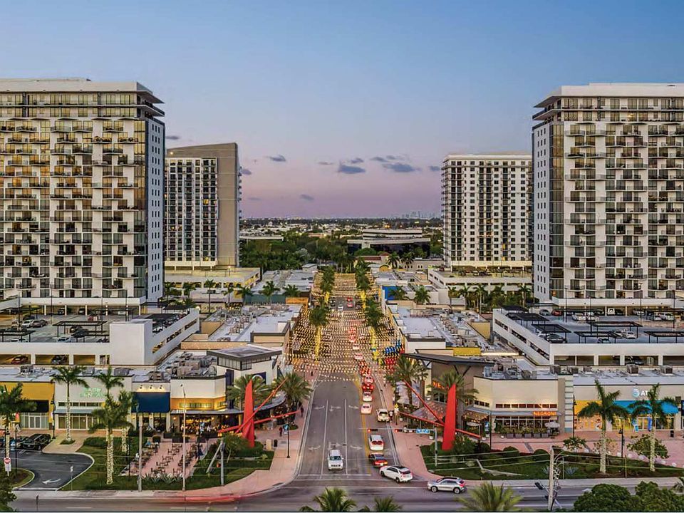 1st image of 5300 Paseo Dr #1107