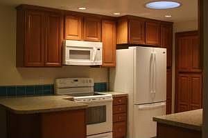 Updated Kitchen, all new appliances.