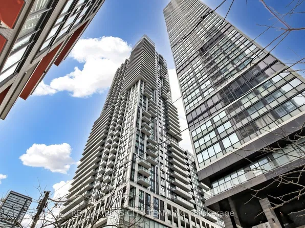 251 Jarvis St #1903, Toronto, ON M5B 0C3