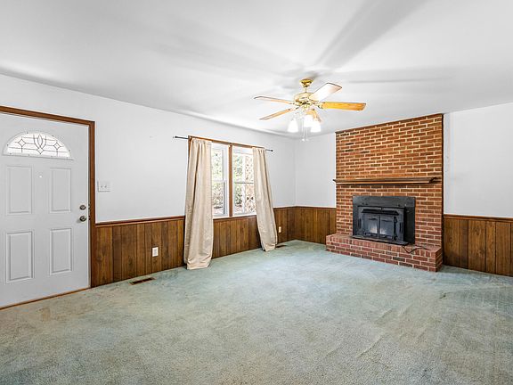 4th image of 119 Ferndale Dr