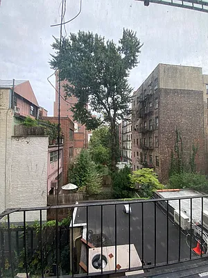 Rented by Urban Real Estate Property Group Inc | media 18