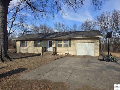 917 E Cedar St, Clinton, MO, 64735