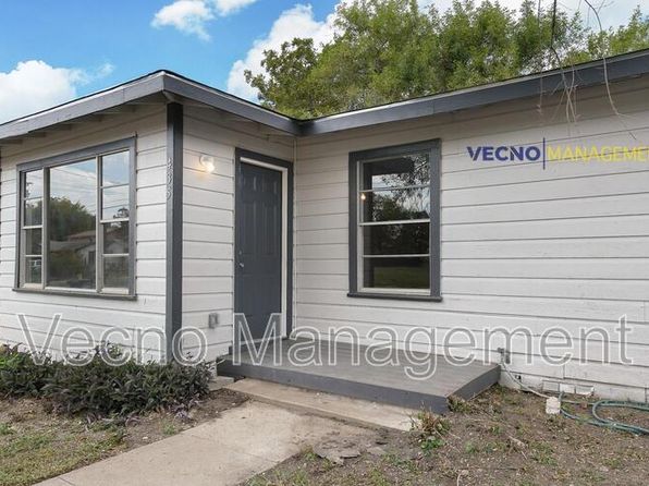 435 W Bedford Ave UNIT 1