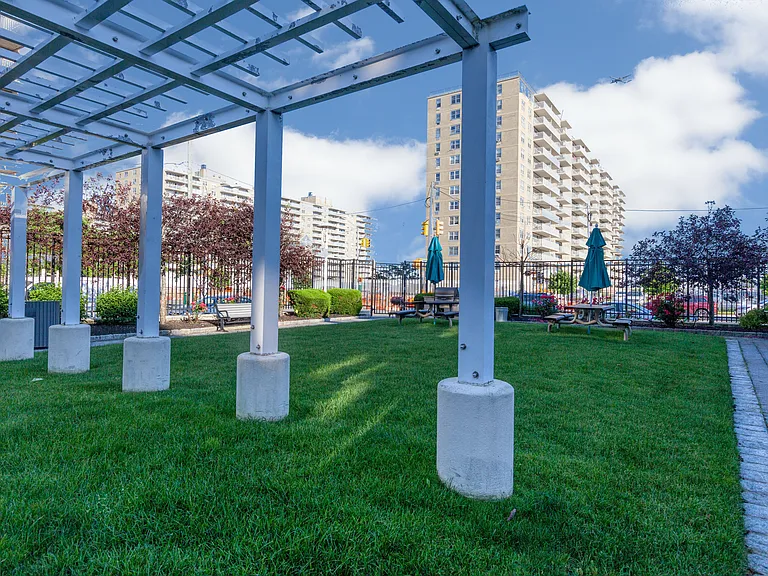 221 Beach 80th St #3D — Photo 15