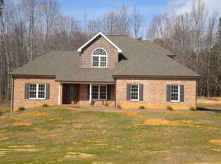 88 Gloria Ln, Ringgold, VA 24586