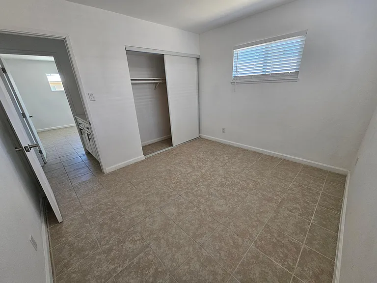 5900 Gipsy Ave — Photo 11