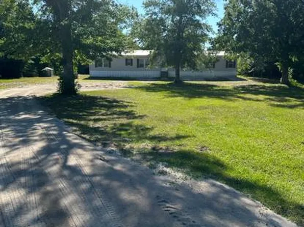 8821 Kingswood Rd, Southport, FL 32409