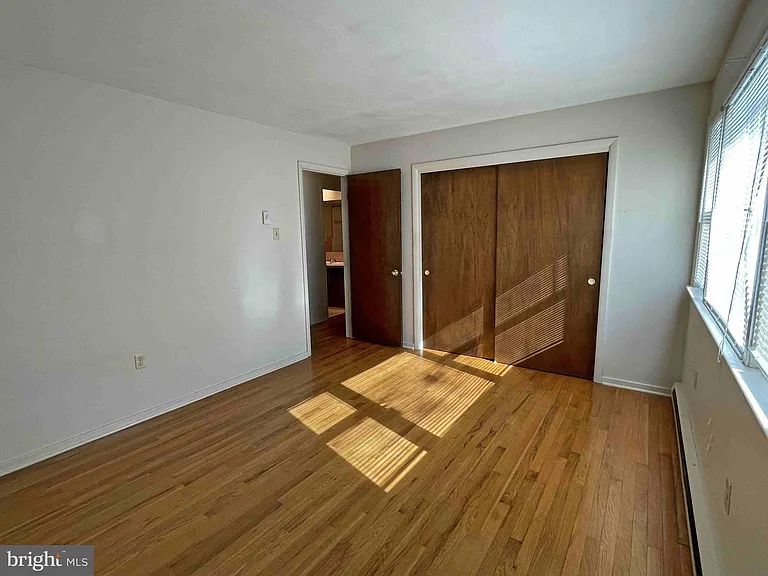 5 Commercial Dr #2 — Photo 8