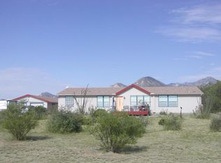 8304 E Rockfort Ranch Rd, Hereford, AZ 85615