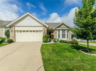 2 N Trumbull Cir #30C, Saint Charles, MO 63301