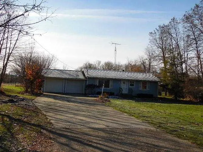 5995 Forrister Rd photo 1