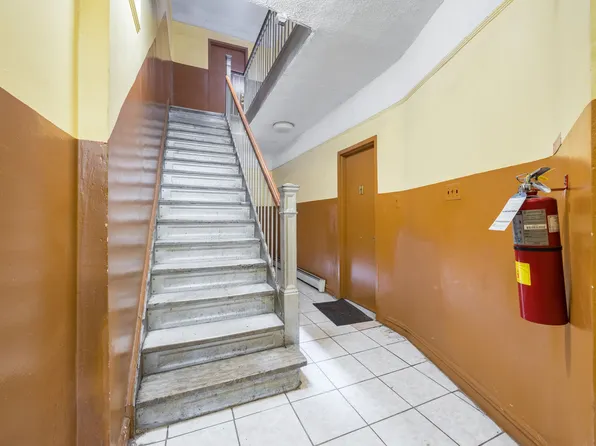 448 East 48th Street image 26 of 29