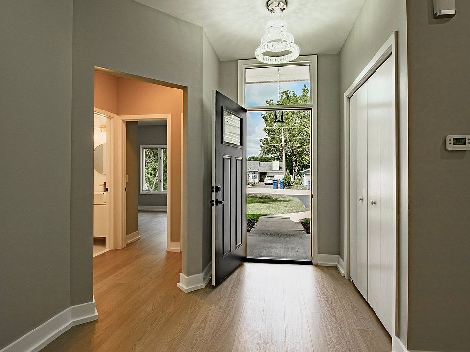 I**Ｎ 33485 N Mill Rd, Grayslake, IL 60030 | MLS #12511930 | Zillow