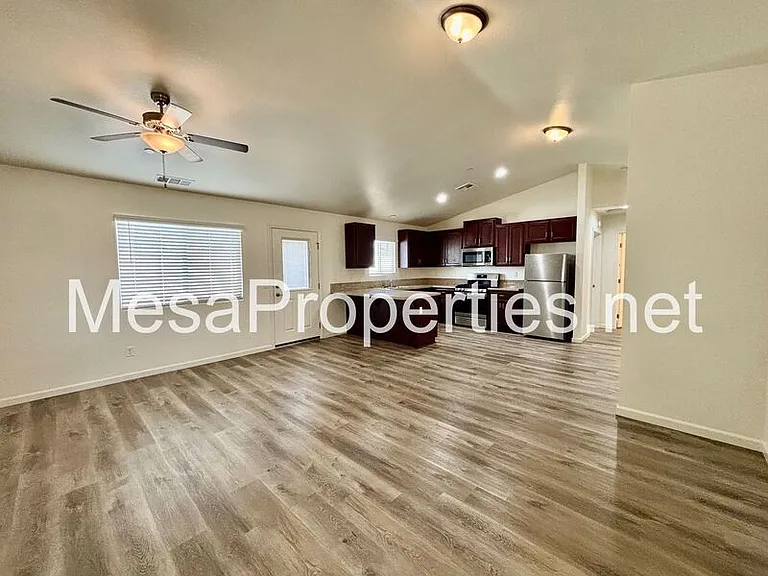 9550 Tamarisk Ave #128 — Photo 9