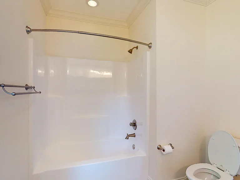 110 Josephs Point — Photo 29