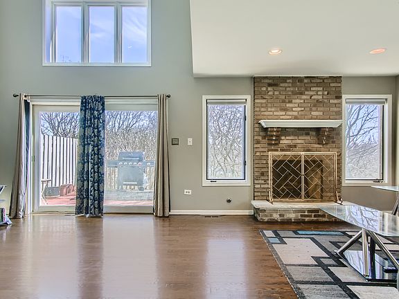 4th image of 11828 Cormoy Ln