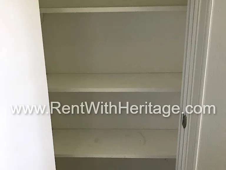 1709 Nutmeg St — Photo 10