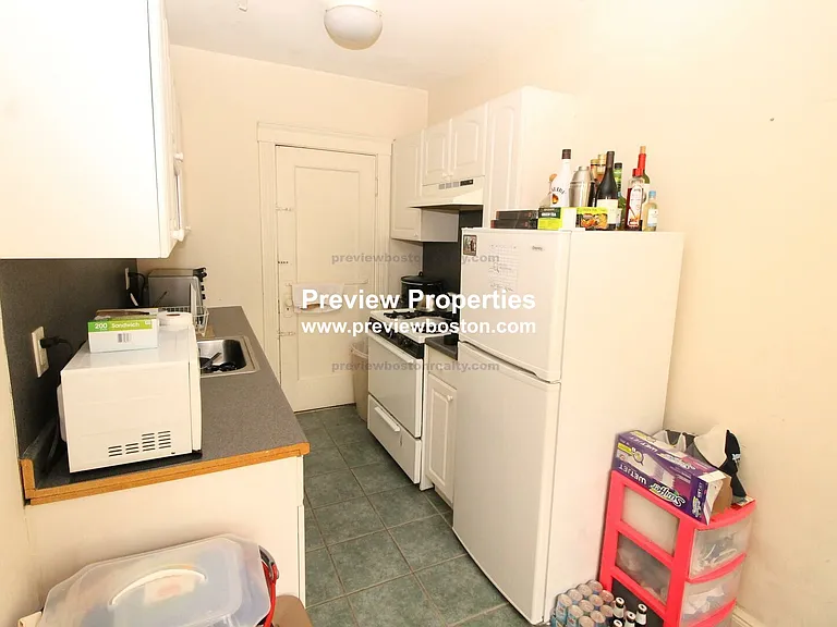 28 Sidlaw Rd #14P — Photo 5
