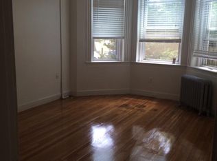 89 Park Dr APT 1, Boston, MA 02215