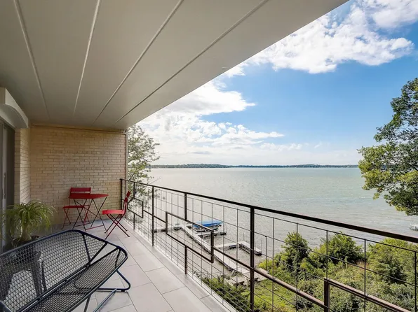 1029 Spaight St APT 8A, Madison, WI 53703