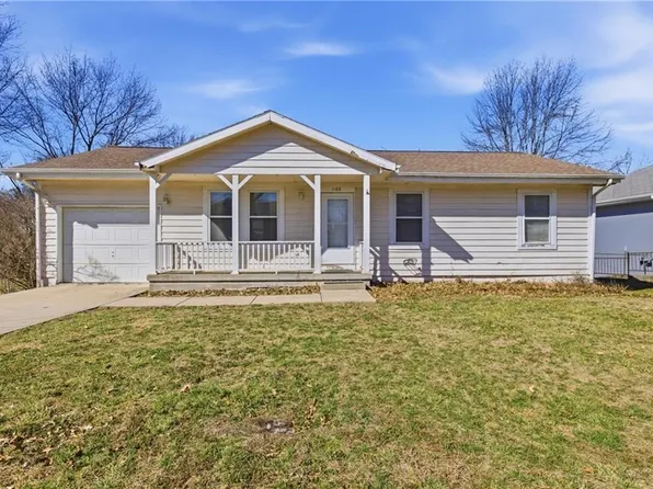 1105 N Doniphan St, Lawson, MO 64062