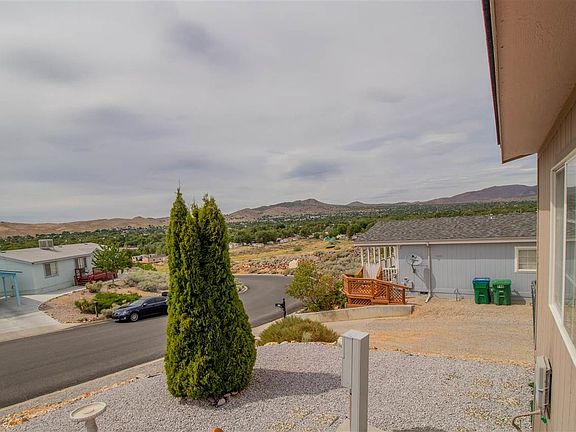 3rd image of 700 Wall Canyon Dr