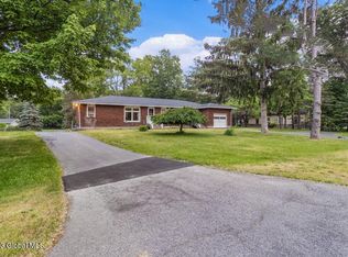 19 Maple Rd, Voorheesville, NY 12186