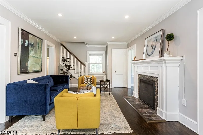 4 bed, 4.0 bath, $7,550 — Photo 3